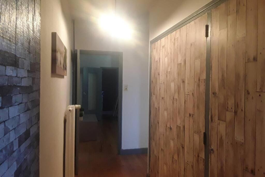 Appartement Chaleureux De 82M2 Proche De Vulcania Pontaumur Exterior foto